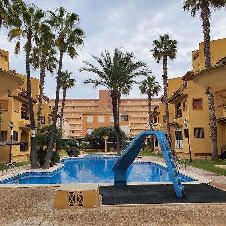 Modern Apartment Near The Beach La Mata  Kültér fotó